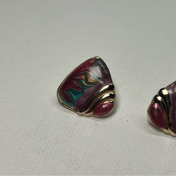Vintage Gold Tone and Purple/Green Enamel Stud Earrings - Picture 4 of 9